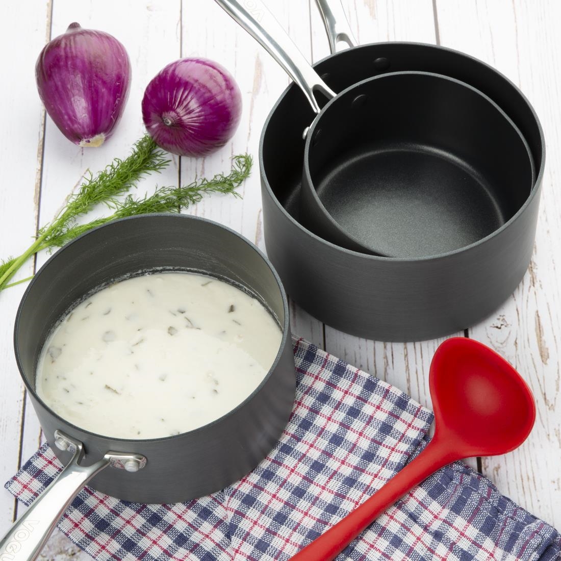 Vogue aluminium anti-aanbak inductie steelpan 20cm - Afbeelding 3