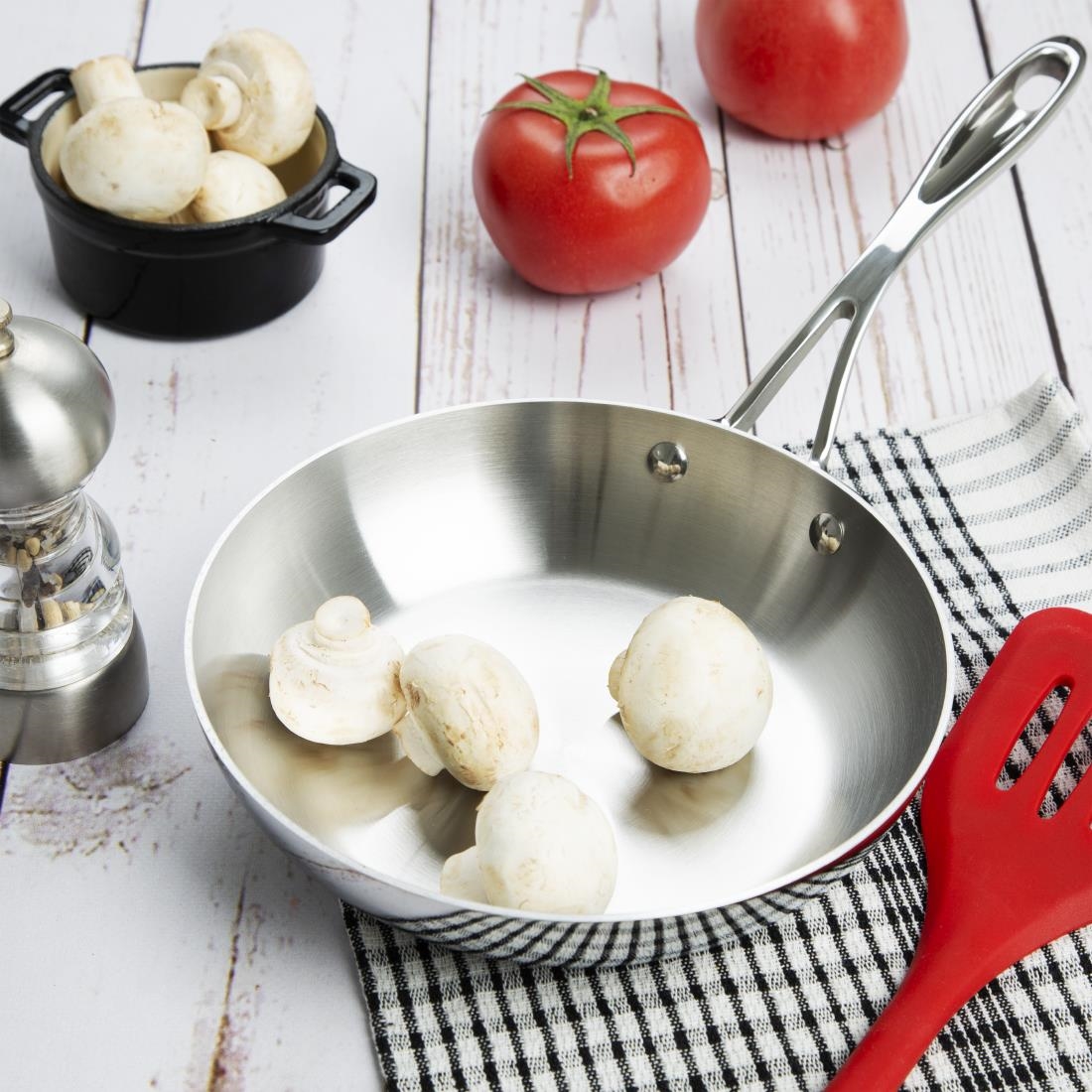 Vogue Tri-Wall RVS koekenpan 200mm - Afbeelding 6