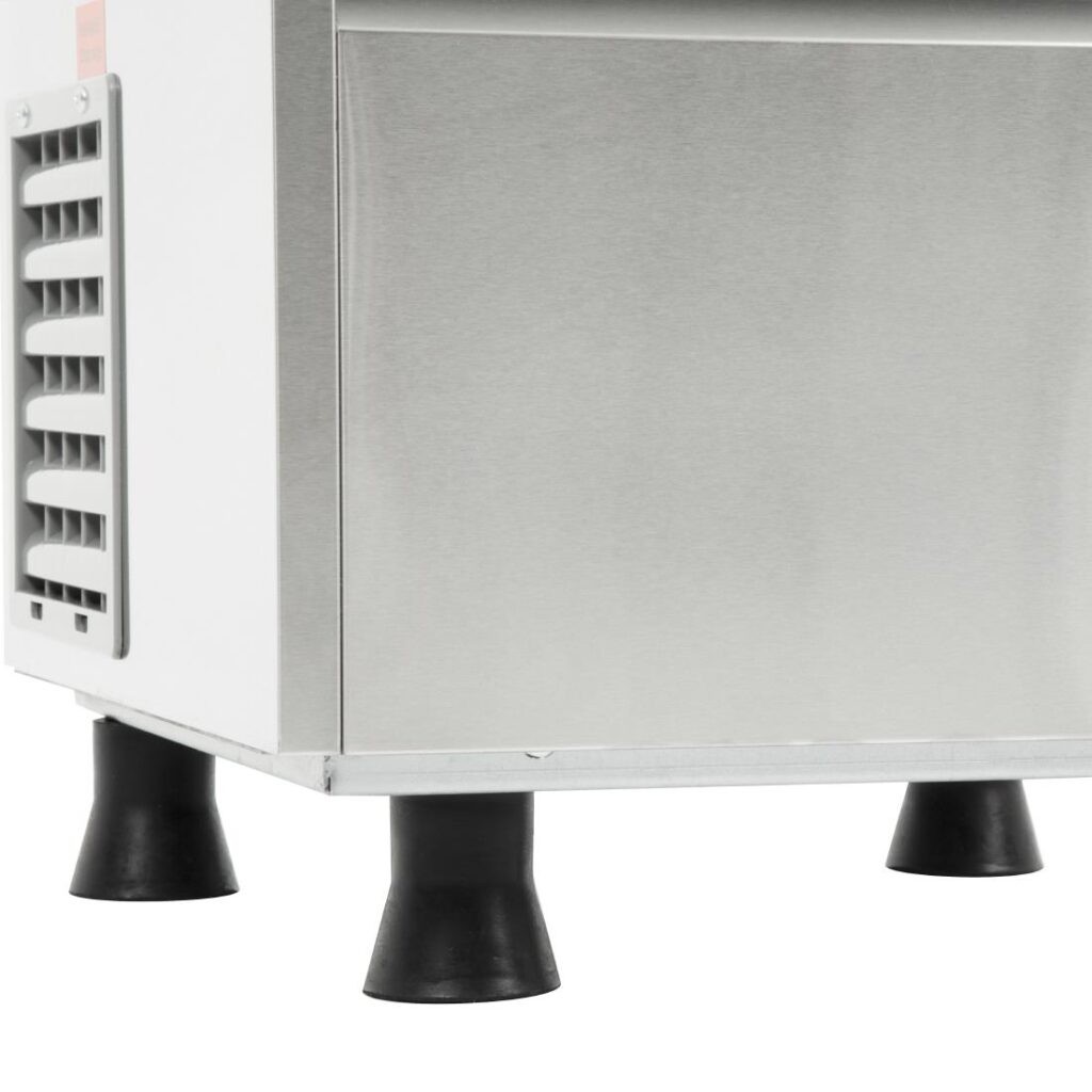 professionele ijsblokjesmachine,Polar ijsblokjesmachine,holle ijsblokjesmachine,ijsblokjesmachine voor professioneel gebruik,betrouwbare ijsblokjesmachine,ijsblokjesmachine voor voedselkoeling,ijsblokjesmachine voor cocktails,compacte ijsblokjesmachine,gemakkelijke ijsblokjesmachine,ijsblokjesmachine met ruime ijsbunker,gebruiksvriendelijke ijsblokjesmachine,eenvoudig te reinigen ijsblokjesmachine,onderhoudsvriendelijke ijsblokjesmachine,ijsblokjesmachine met installatiekit,ijsblokjesmachine met ijsschep,afvoerpomp voor ijsblokjesmachine,waterfilter voor ijsblokjesmachine,bescherming tegen kalkafzetting,Polar G-serie keukenkoelingen,duurzame ijsblokjesmachine,hoogwaardige compressoren,optimale werking bij 32°C,professionele keukenapparatuur,ijsblokjesmachine voor horeca,ijsblokjesmachine voor bars,betrouwbaarheid van Polar,kwaliteit ijsblokjes,ijsblokjesproductie,ijsblokjesmachine met hoge capaciteit,ijsblokjesmachine voor commercieel gebruik,veelzijdige ijsblokjesmachine,ijsblokjesmachine kopen,beste ijsblokjesmachine,ijsblokjesmachine met goede recensies,ijsblokjesmachine aanbieding,efficiënte ijsblokjesmachine,ijsblokjesmachine op maat,professionele ijsproductie,ijsblokjes voor evenementen,ijsblokjes voor catering,ijsblokjes voor drankjes,professionele koelapparatuur,ijsblokjesmachine installatie,ijsblokjesmachine onderhoud,ijsblokjesmachine storing,ijsblokjesmachine reparatie,hoogwaardige ijsproductie,ijsblokjesmachine voor de horecabranche,ijsblokjesmachine voor de drankindustrie,ijsblokjesmachine voor de voedingsindustrie,ijsblokjesmachine voor de barindustrie,ijsblokjesmachine accessoires,ijsblokjesmachine onderdelen,ijsblokjesmachine prijs,ijsblokjesmachine specificaties